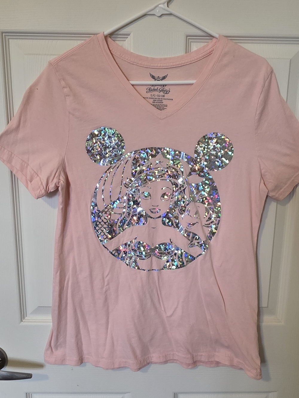 Faded Glory Pink Graphic V-Neck T-Shirt - Girls Large (12-14)